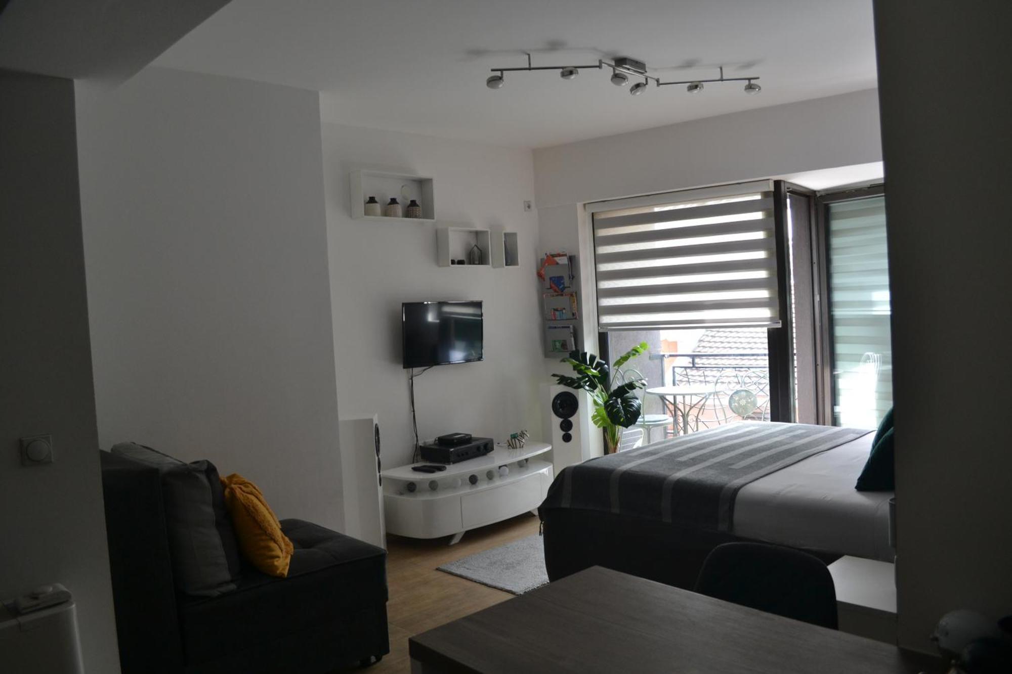 Urban Apartment Ni Exterior foto